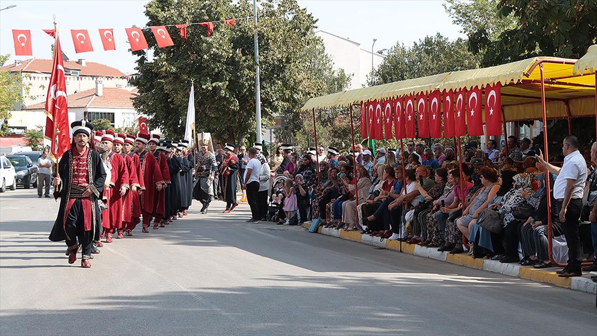 Sultan II. Abdülhamit'in fermanıyla 1910 yılında kurulan, yörede "Pavli" olarak