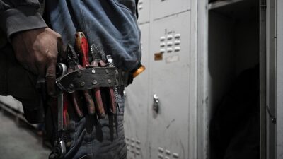 Türkiye Taşkömürü Kurumu (TTK), yeraltı "pano-ayak üretim işçiliği" sanatında çalıştırılmak