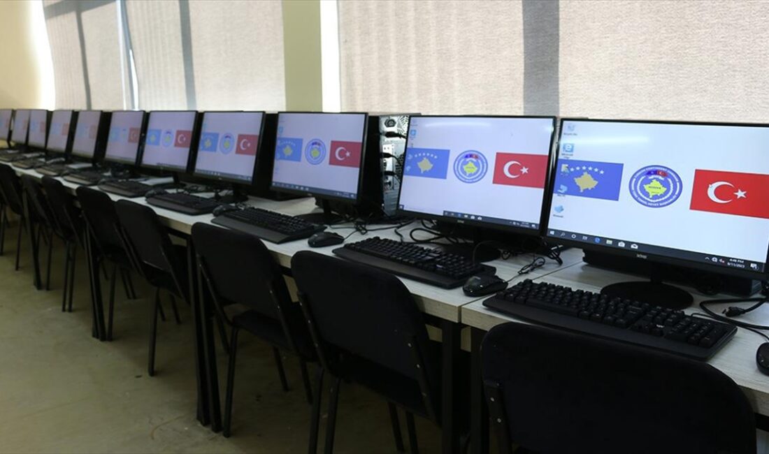 NATO’nun Kosova’daki Barış Gücü (KFOR) bünyesinde görev yapan Türk Temsil
