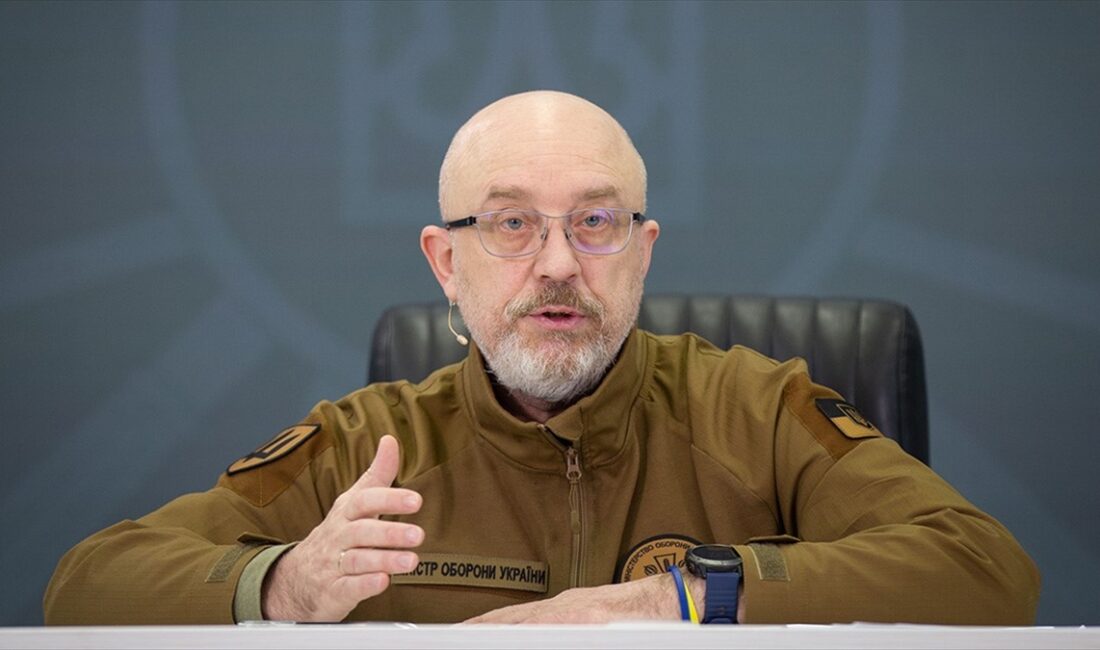 Ukrayna Savunma Bakanı Oleksii Reznikov, Parlamento (Verkhovna Rada) Başkanı'na istifa