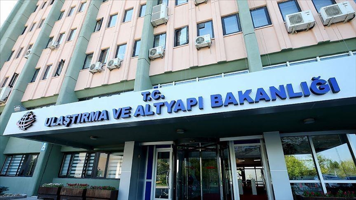 ANKARA (AA) – Bakanlığın konuya ilişkin ilanı Resmi Gazete’de yayımlandı.