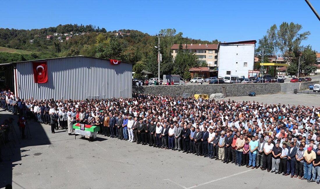 Zonguldak'ın Karadeniz Ereğli ilçesindeki Türkiye Taşkömürü Kurumu (TTK) Armutçuk Müessesesi