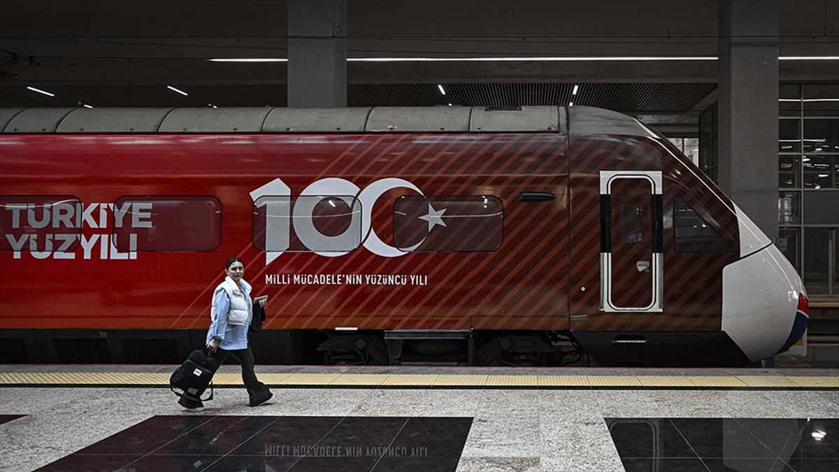 Cumhuriyet'in 100. kuruluş yılı nedeniyle, "Türkiye Yüzyılı" ve "Milli Mücadele'nin