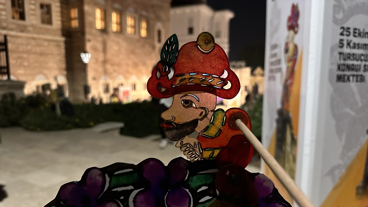 İSTANBUL (AA) – Sanat yönetmenliğini Cengiz Özek’in üstlendiği festivalde, Türkiye’nin
