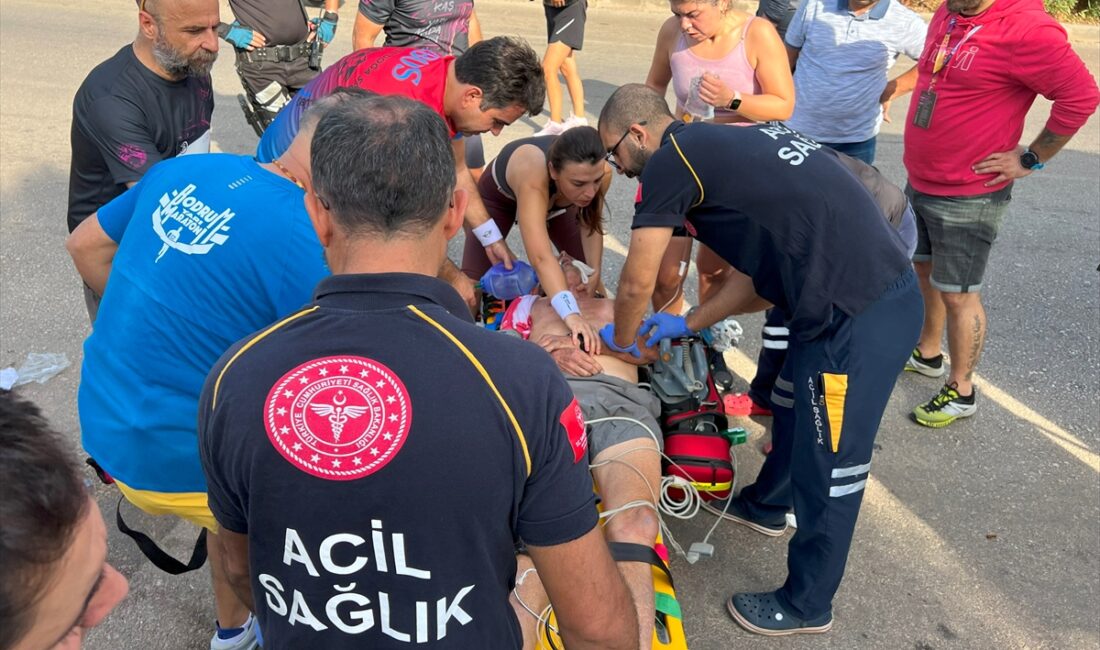 -  "Kaş Yarımadası Maratonu" anlamına gelen "Kaş Yarımadaton"unda 16