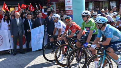 MUĞLA (AA) – Cumhurbaşkanlığı himayesinde Türkiye Bisiklet Federasyonu tarafından düzenlenen