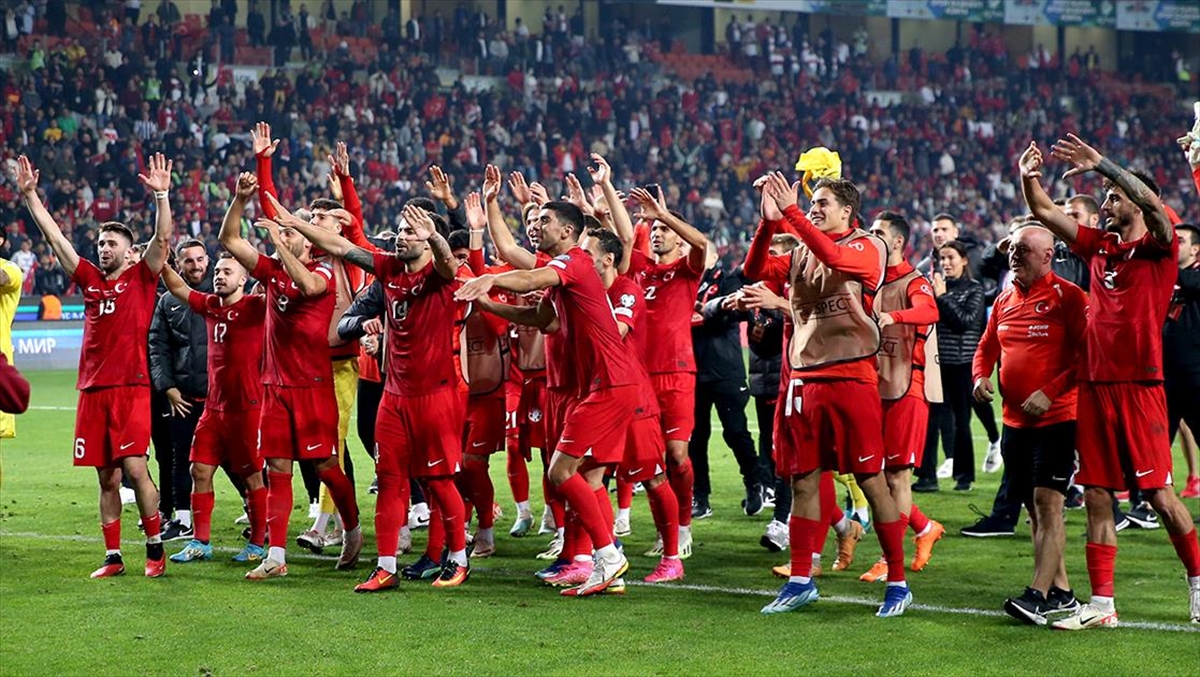 A Milli Futbol Takımı; Hırvatistan, Galler, Ermenistan ve Letonya ile