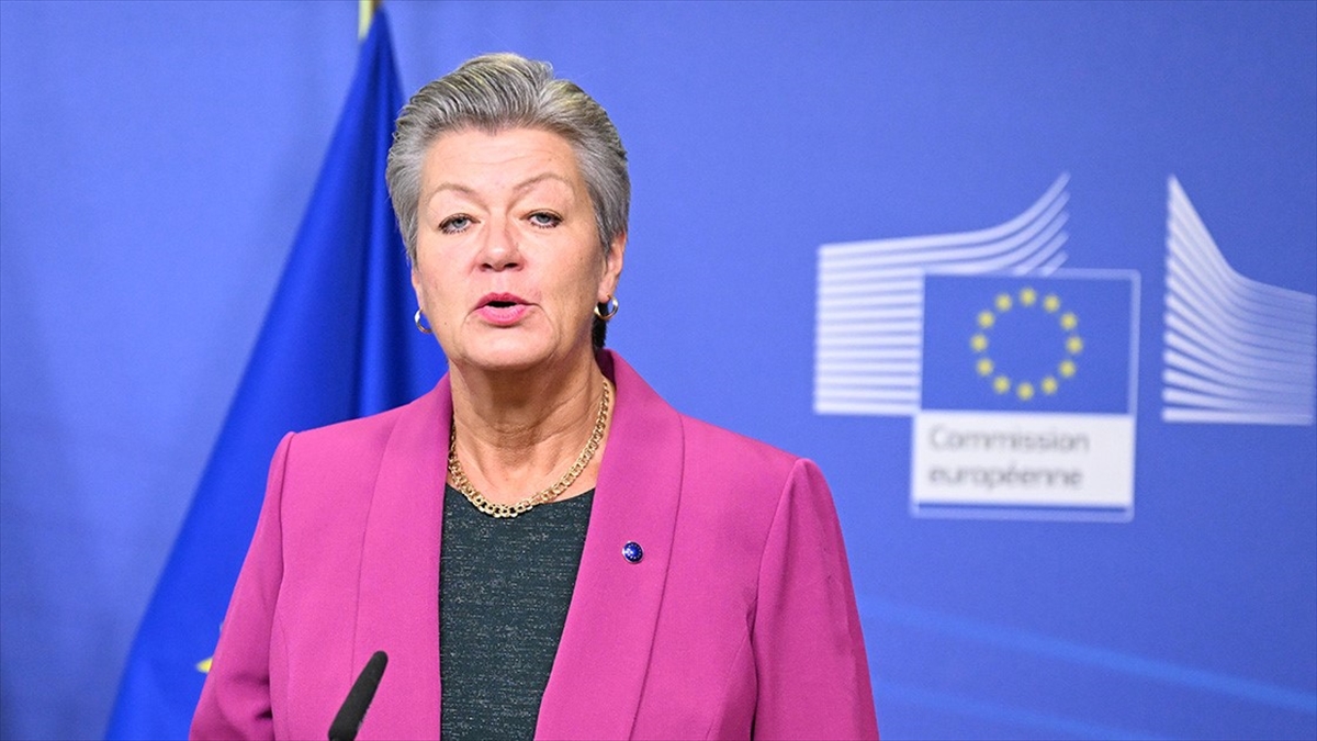 AB Komisyonunun içişlerinden sorumlu üyesi Ylva Johansson, "Özellikle vatandaşlarımıza, Birliğimize