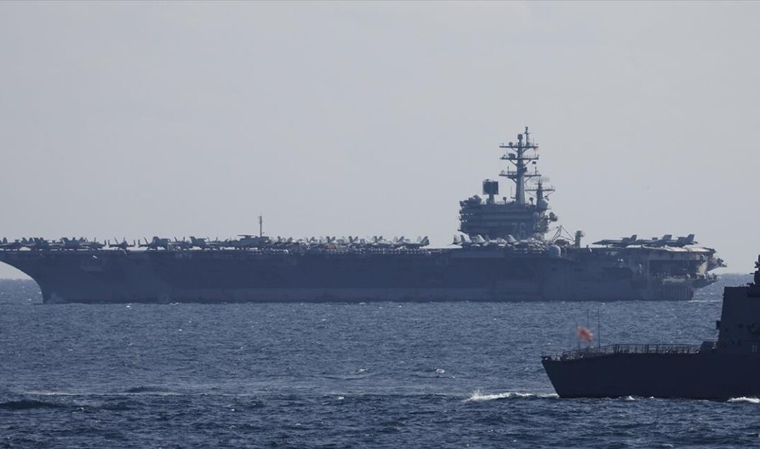 ABD'nin 6 ay aranın ardından ilk kez bölgeye gönderdiği, "USS