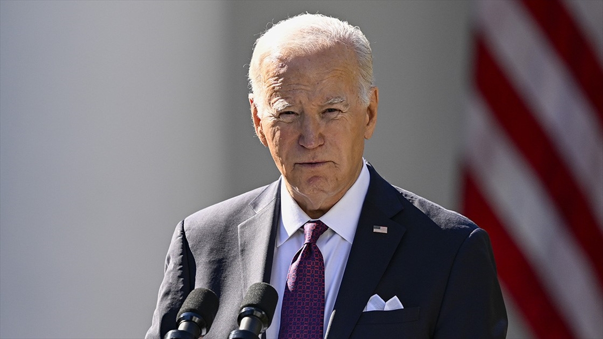 ABD Başkanı Joe Biden, Çin ve Filipinler'e ait gemilerin Güney