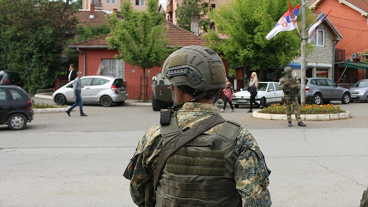 ABD, Sırbistan'ın askeri güçlerinin Kosova sınırından çekilmeye başladığını açıkladı.