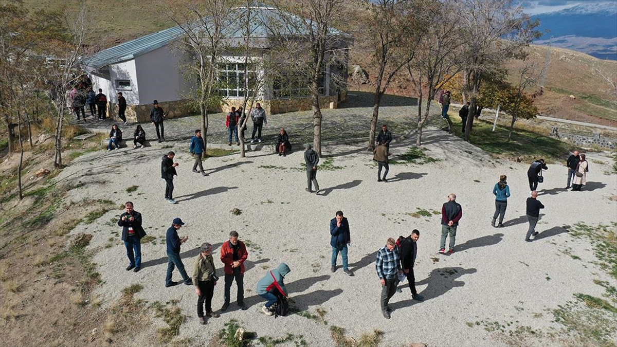 Ağrı'nın Doğubayazıt ilçesindeki Nuh'un Gemisi'ne ait kalıntıların olduğuna inanılan alan,