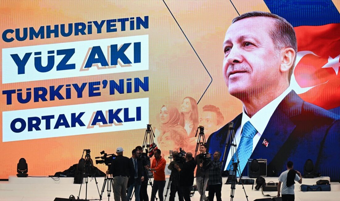 AK Parti Genel Başkan Yardımcısı Kandemir, partisinin 4. Olağanüstü Büyük