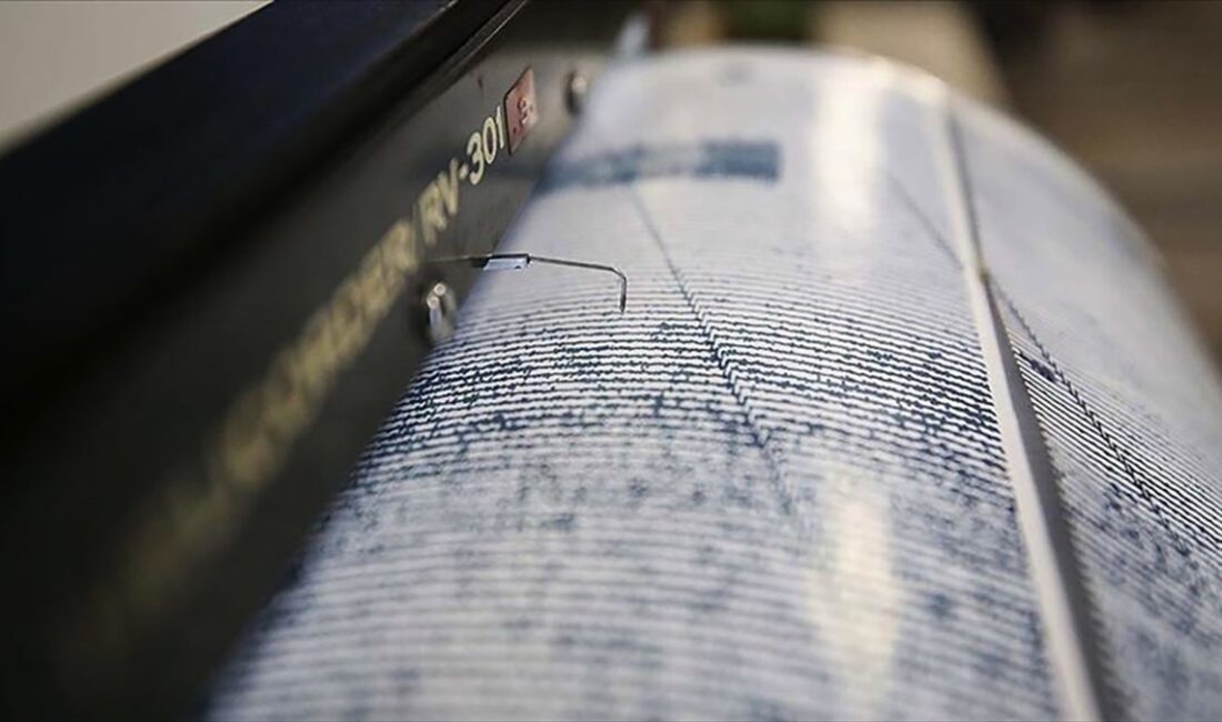 Akdeniz'de, saat 11.00'de 4,1 büyüklüğünde deprem meydana geldi.