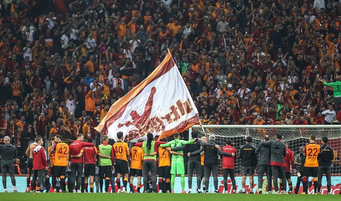 Galatasaray, Trendyol Süper Lig'in 9. haftasında Beşiktaş'ı konuk edeceği derbiyle,
