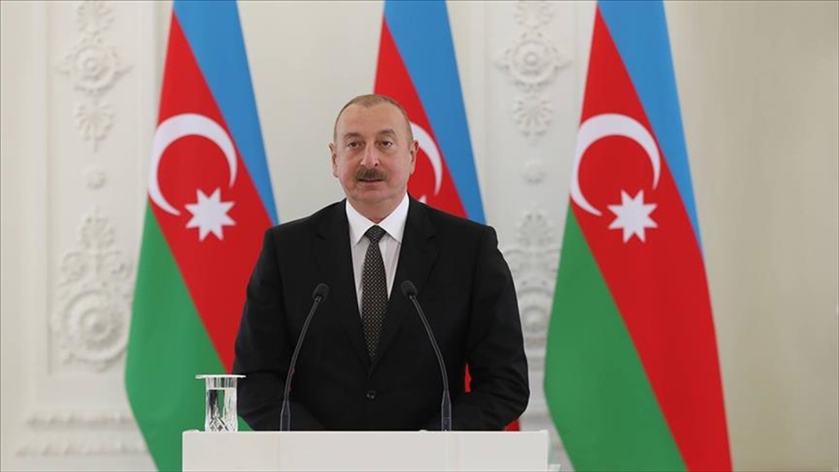 Azerbaycan Cumhurbaşkanı Aliyev, Fransa'nın Azerbaycan'ı uluslararası hukuku ihlal etmekle suçladığını