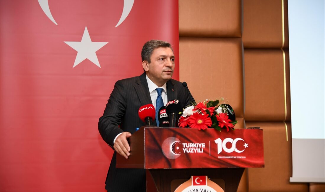 - Türk Yıldızları ile 500 dronun gökyüzünü renklendireceği kutlamalarda, Olimpiyat