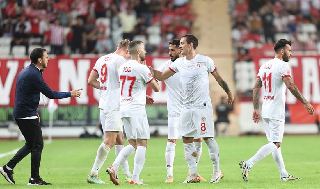 Trendyol Süper Lig ekiplerinden Bitexen Antalyaspor, Ziraat Türkiye Kupası 3.