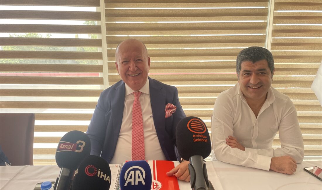 - "Bu şehirden, Antalyaspor A.Ş'nin hesapları kaçırıldı, şeffaflığın dışına çıkıldı.