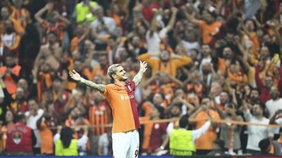 Galatasaray'ın Arjantinli yıldızı Mauro Icardi, sarı-kırmızılı takımda olmaktan büyük mutluluk
