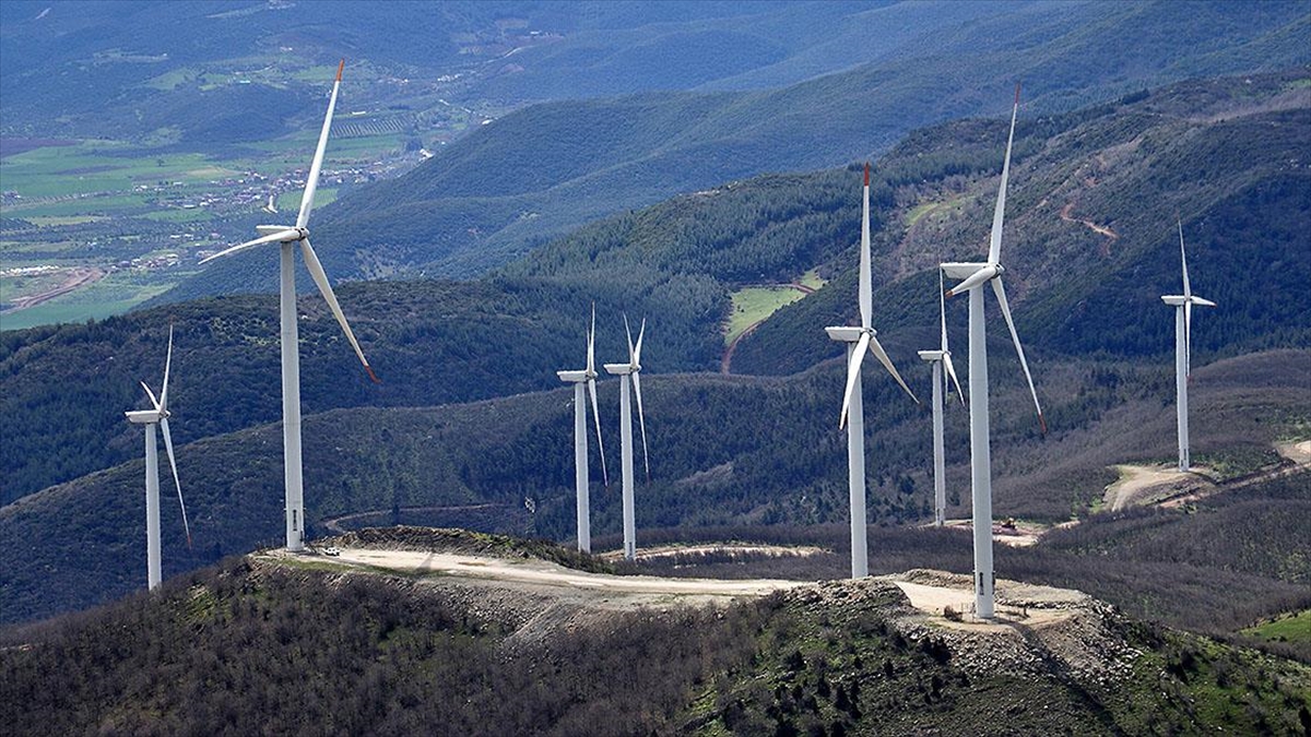 Avrupa Birliği (AB) Komisyonu Enerjiden Sorumlu Üyesi Simson, Türkiye'nin rüzgar