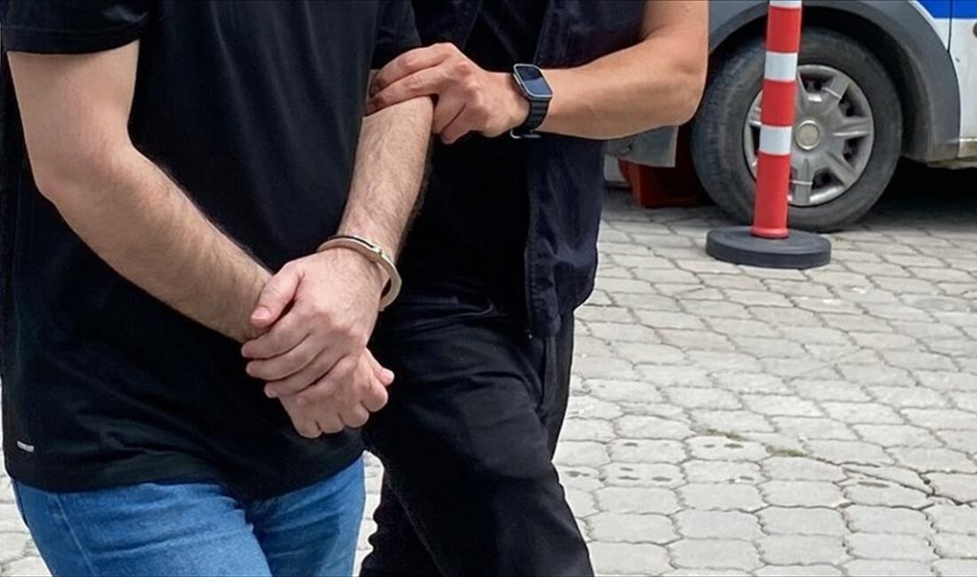 Aydın'da, KYK Güzelhisar Kız Öğrenci Yurdu'nda arızalanan asansörün düşmesi sonucu