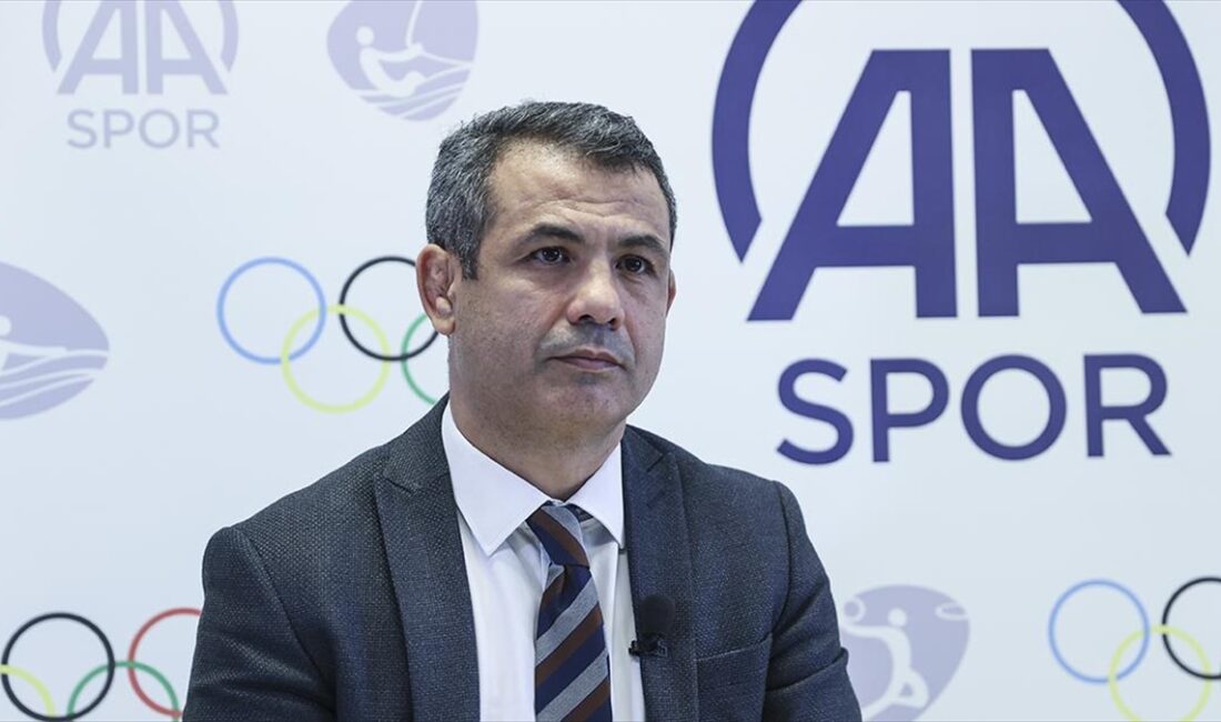 Türkiye Badminton Federasyonu Başkanı Ercan Yıldız, gelecek yıl büyükler kategorisinde