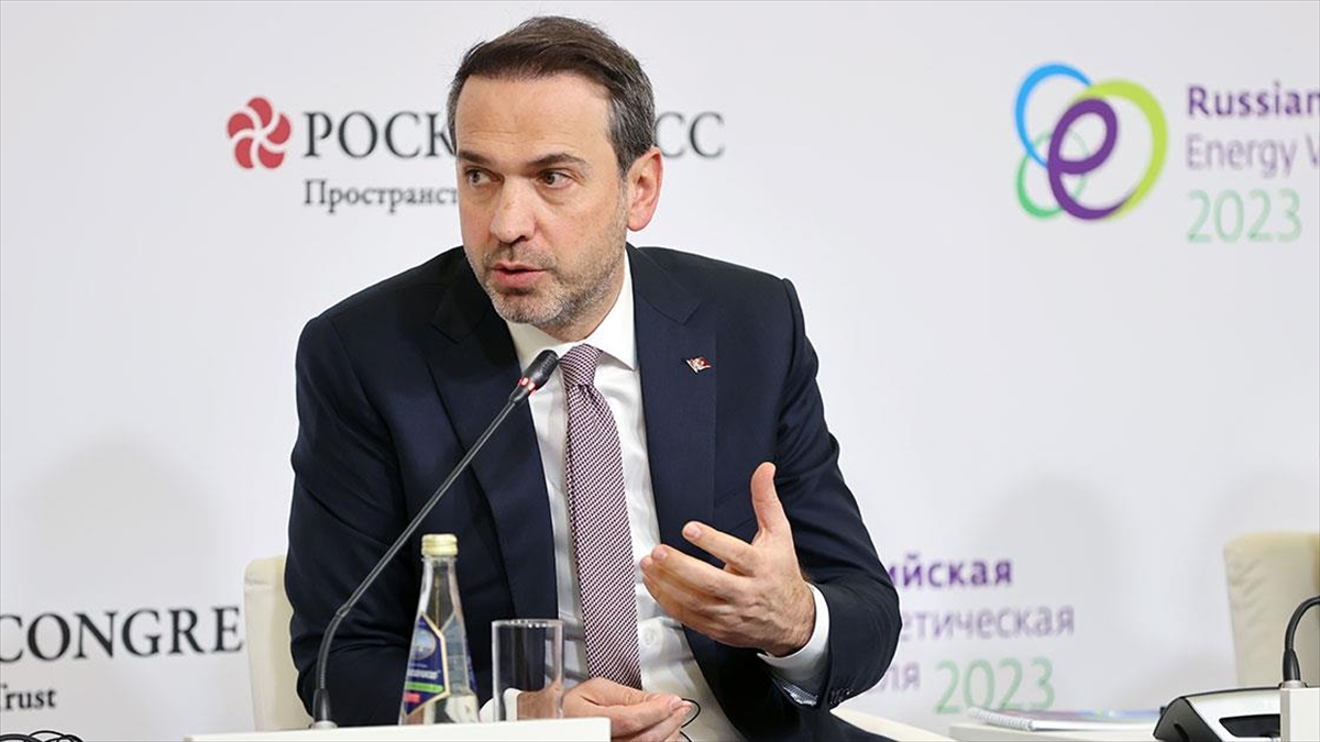 Enerji ve Tabii Kaynaklar Bakanı Alparslan Bayraktar, "2035'e kadar güneş