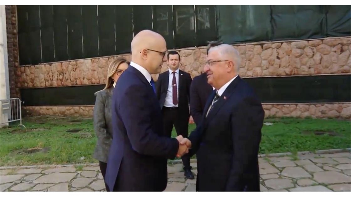 Milli Savunma Bakanı Yaşar Güler, Sırbistan Başbakan Yardımcısı ve Savunma