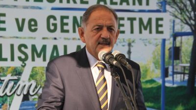 Çevre, Şehircilik ve İklim Değişikliği Bakanı Mehmet Özhaseki, deprem bölgelerindeki