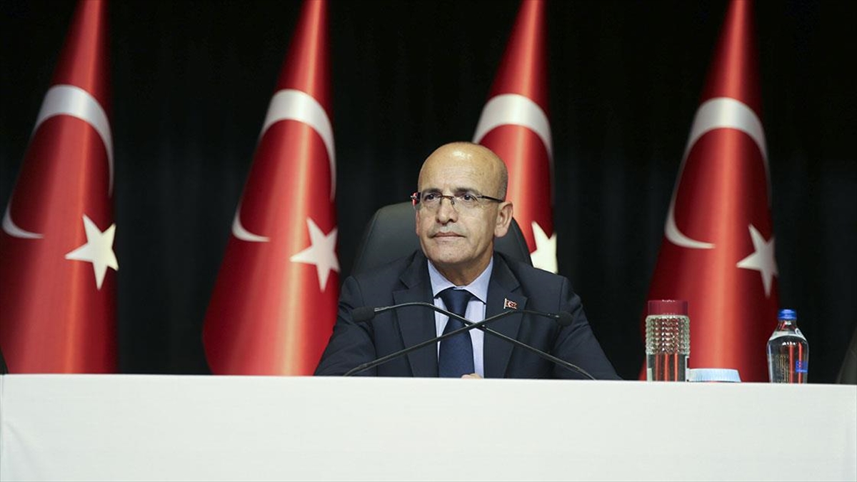 Hazine ve Maliye Bakanı Mehmet Şimşek, TCMB'nın sadeleştirme adımlarının daha
