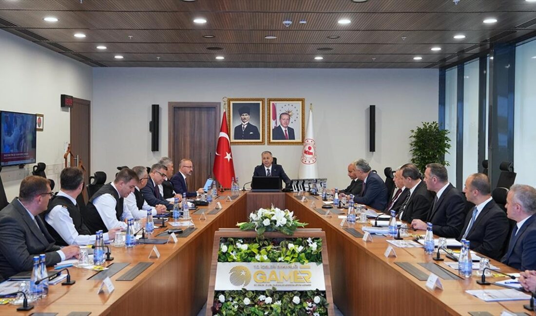 İçişleri Bakanı Ali Yerlikaya başkanlığında, Jandarma, Emniyet ve ilgili birim