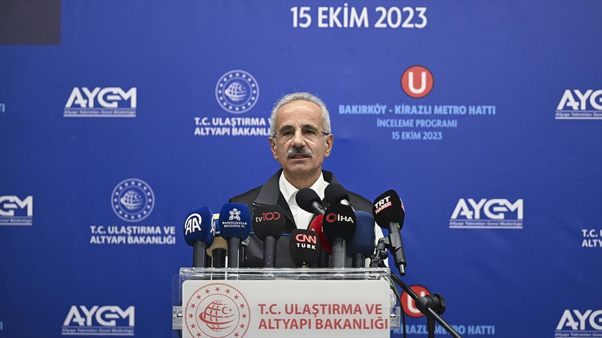 Ulaştırma ve Altyapı Bakanı Abdulkadir Uraloğlu, Bakırköy-Kirazlı Metro Hattı'nın şubat