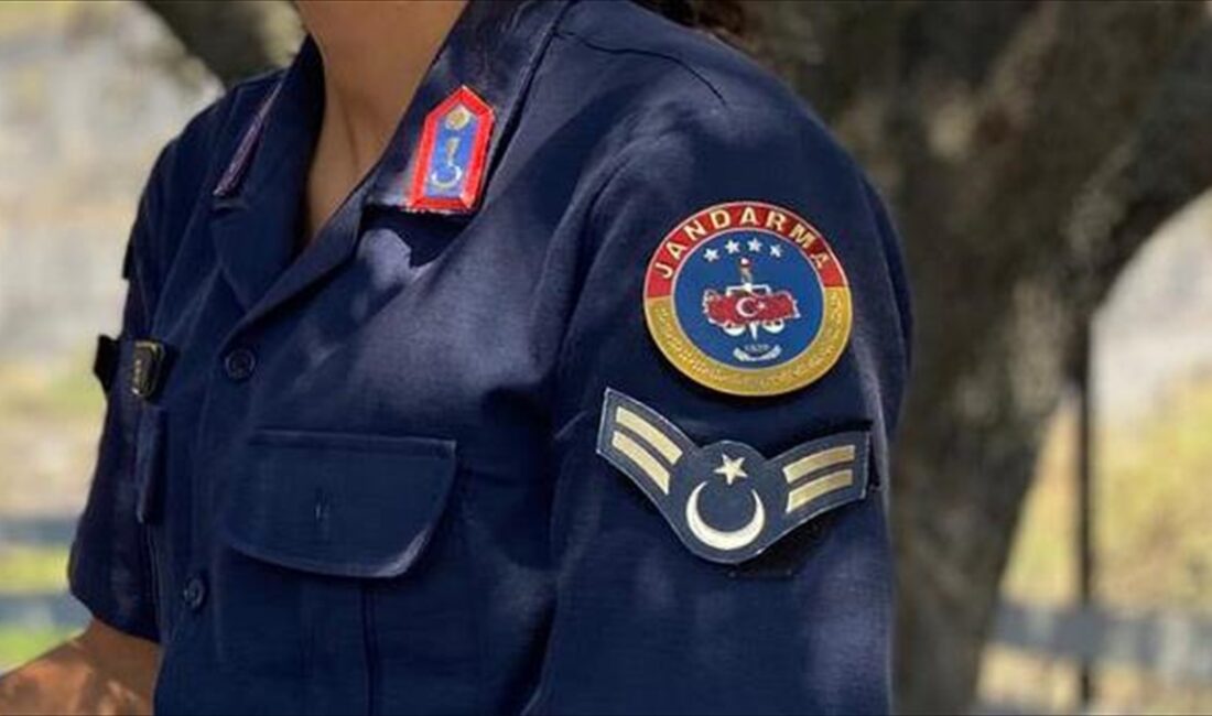 BALIKESIR (AA) – Balıkesir’in Manyas il&ccedil;esine bağlı kırsal Dura Mahallesi’nde