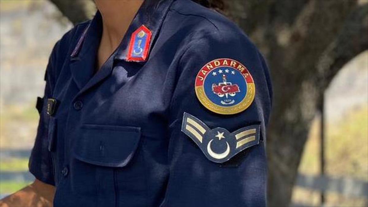 BALIKESIR (AA) – Balıkesir’in Manyas il&ccedil;esine bağlı kırsal Dura Mahallesi’nde