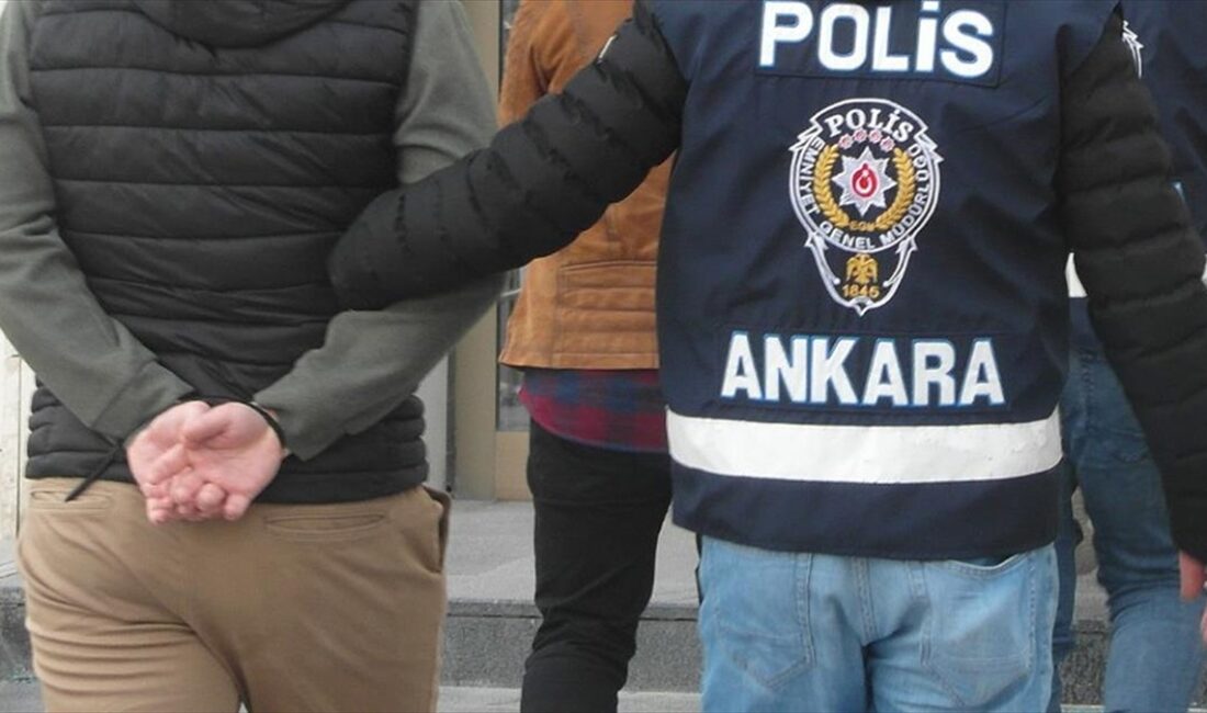 FETÖ'nün kriptolu haberleşme uygulaması ByLock kullanıcısı olduğu tespit edilen 8