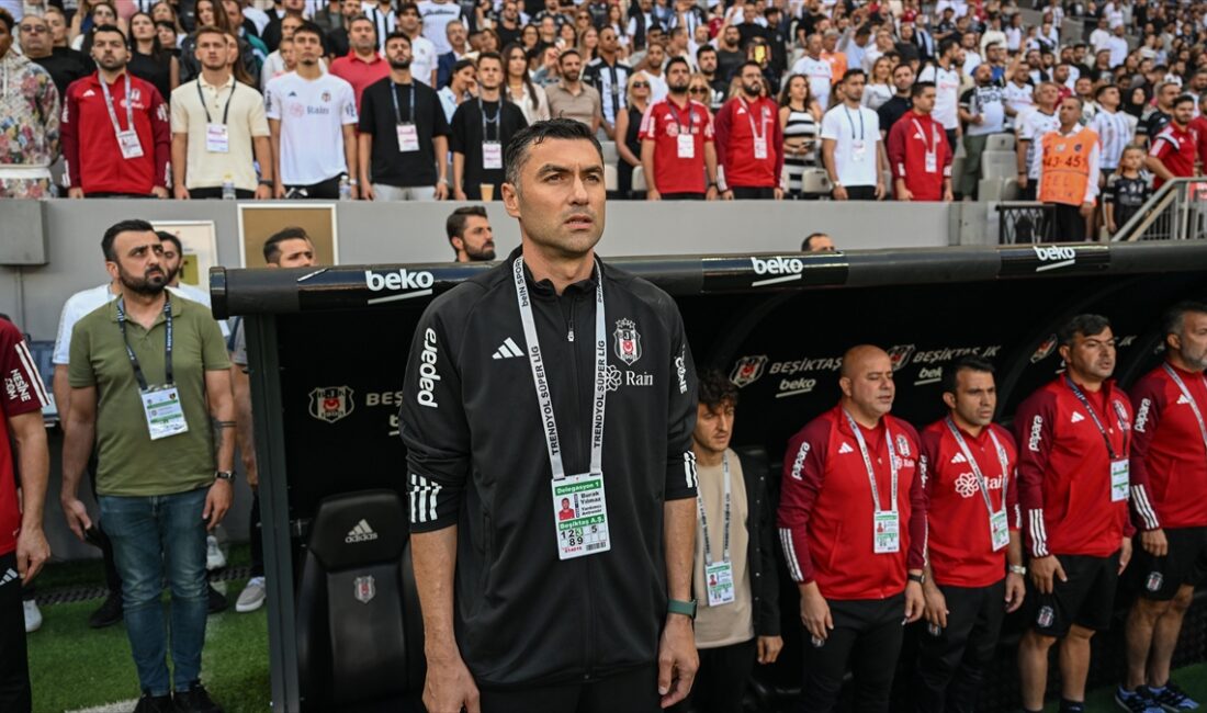 Beşiktaş Kulübü, olağanüstü genel kurula kadar futbol takımında Burak Yılmaz'ın
