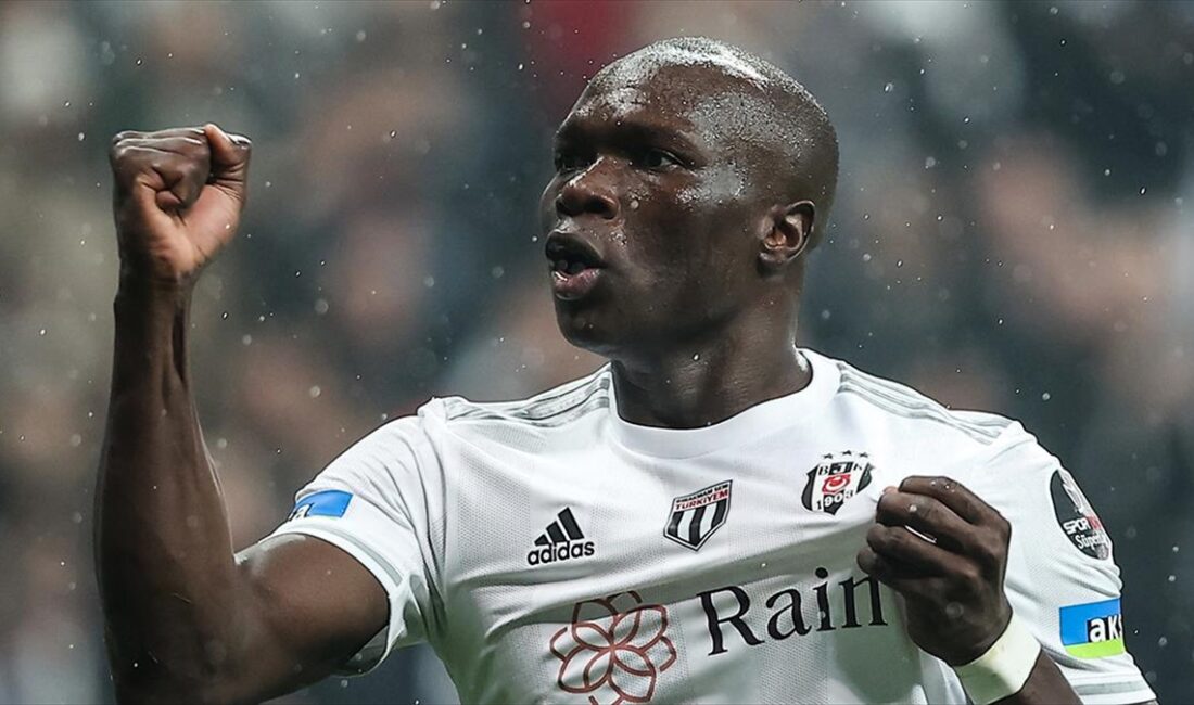 Beşiktaş Kulübü, Kamerunlu futbolcu Vincent Aboubakar'ın karın ağrısı ve yüksek