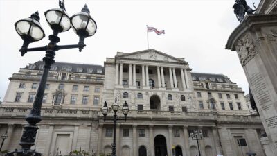 İngiltere'de açıklanan enflasyon verileri sonrasında, İngiltere Merkez Bankası'nın (BoE), 2