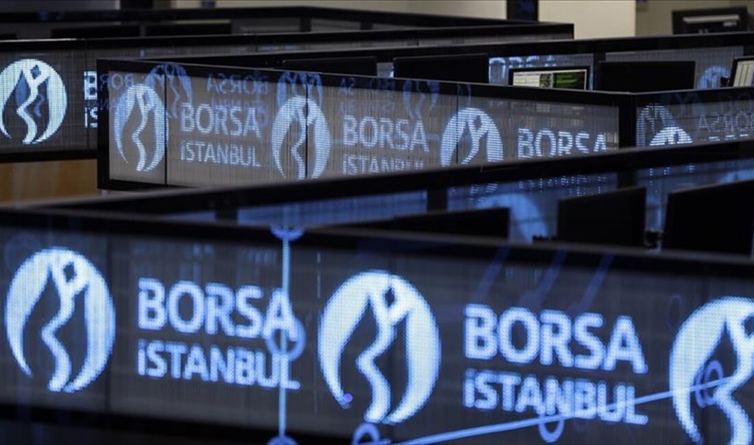 Borsa İstanbul'da BIST 100 endeksi, güne yüzde 0,21 düşüşle 8.242,29