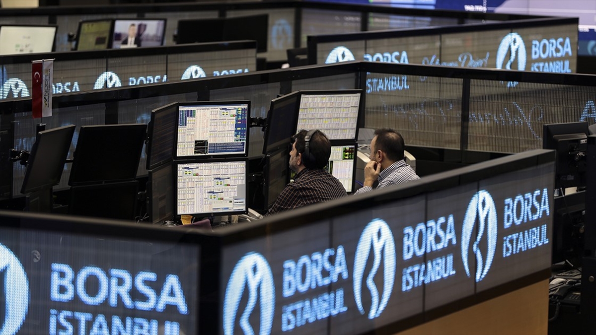 Borsa İstanbul'da BIST 100 endeksi, yüzde 1,82 değer kazancıyla günü