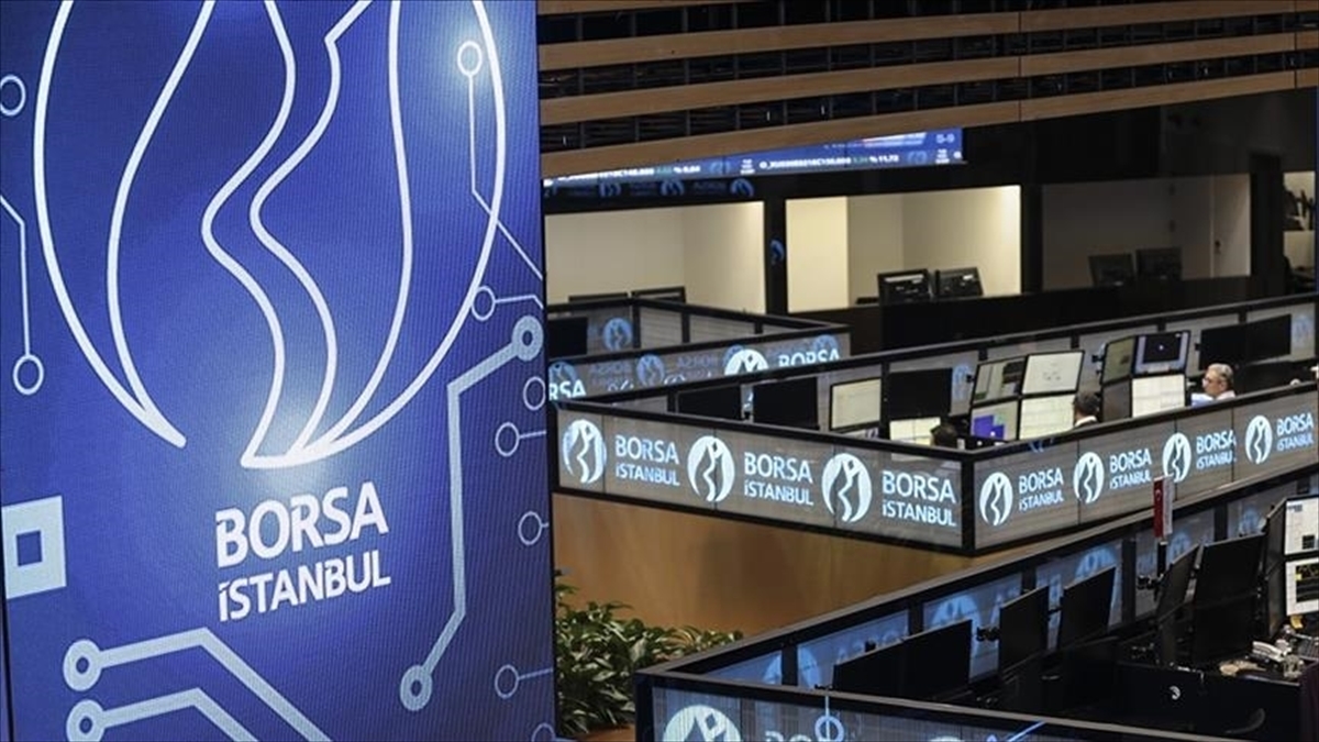 Borsa İstanbul'da BIST 100 endeksi, günün ilk yarısında 8.456,16 puanla