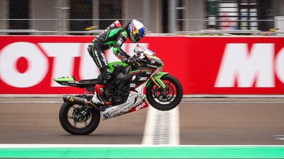 Milli motosikletçi Can Öncü, Dünya Supersport Şampiyonası'nın İspanya'daki 12. ve