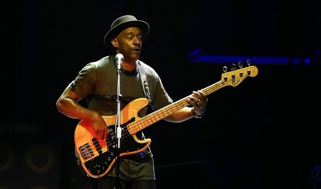 ABD'li 64 yaşındaki caz sanatçısı Marcus Miller, 31 Ekim'de Türkiye'deki