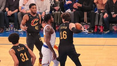 Amerikan Basketbol Ligi'nde (NBA) Houston Rockets, milli oyuncu Alperen Şengün'ün