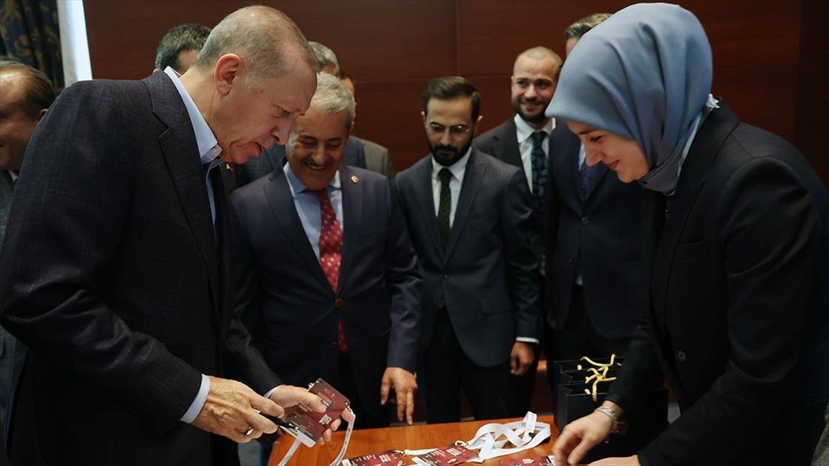 Cumhurbaşkanı ve AK Parti Genel Başkanı Recep Tayyip Erdoğan, AK