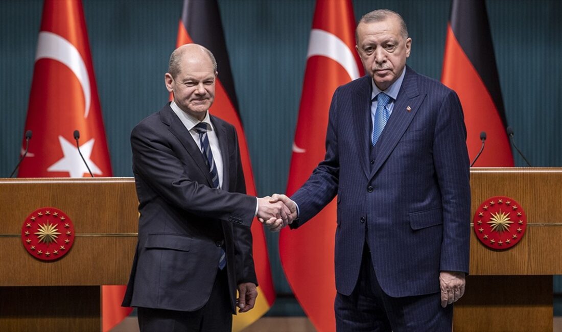 Cumhurbaşkanı Recep Tayyip Erdoğan, Almanya Başbakanı Olaf Scholz ile telefon