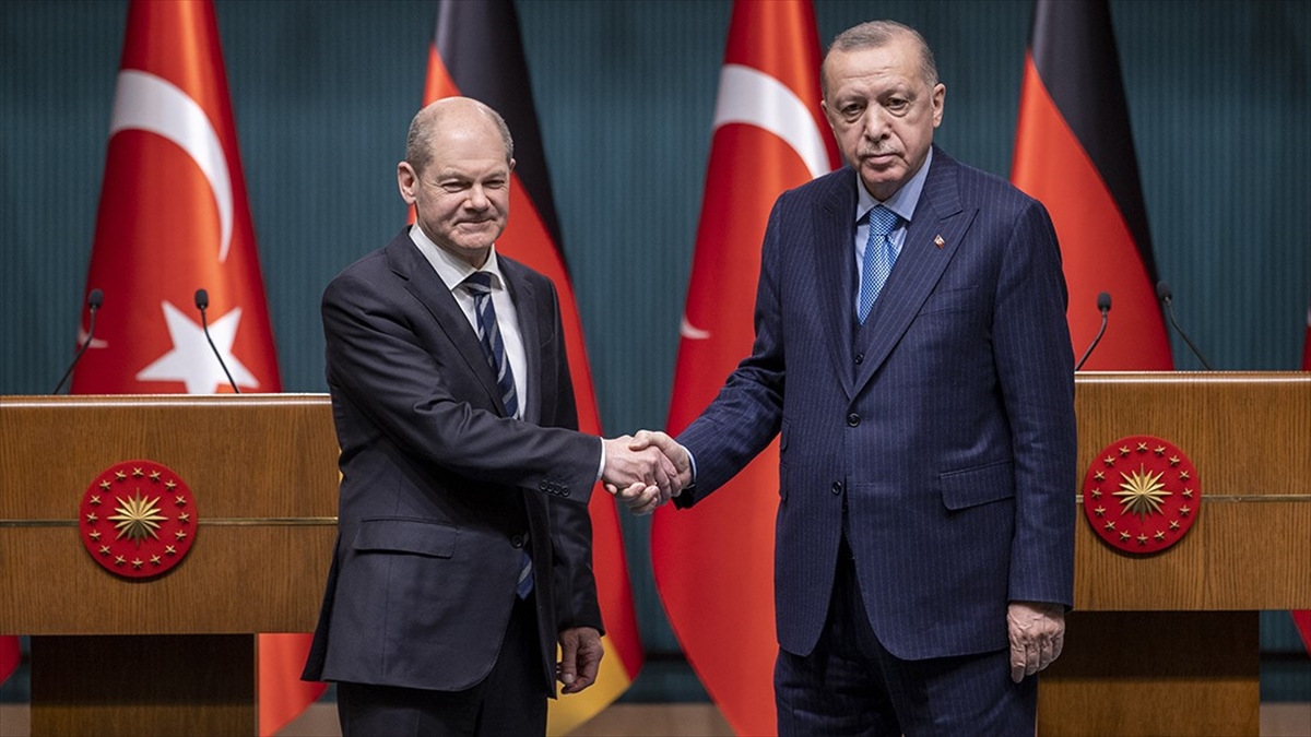 Cumhurbaşkanı Recep Tayyip Erdoğan, Almanya Başbakanı Olaf Scholz ile telefon