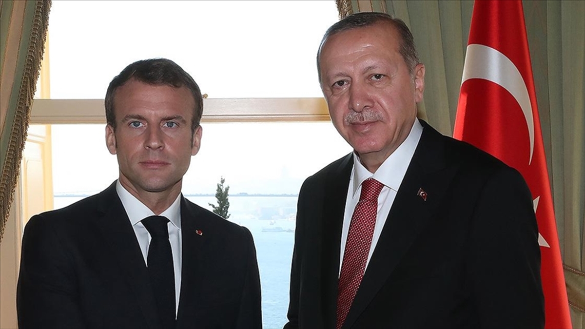 İSTANBUL (AA) – Cumhurbaşkanlığı İletişim Başkanlığından yapılan açıklamaya göre, görüşmede,