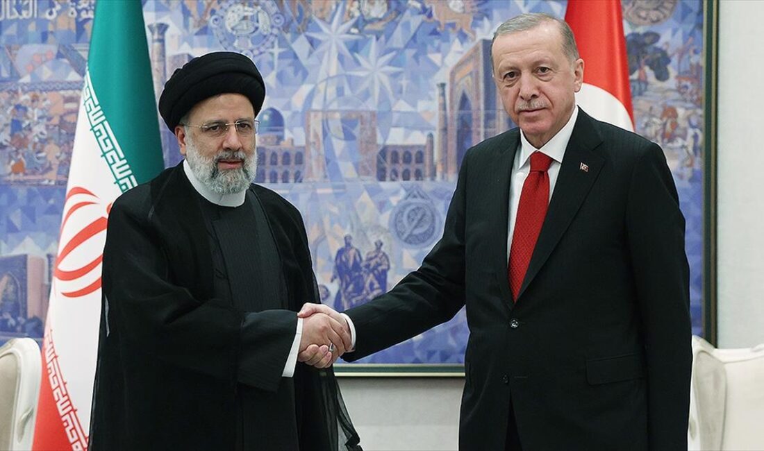 Cumhurbaşkanı Recep Tayyip Erdoğan, İran Cumhurbaşkanı İbrahim Reisi ile telefon